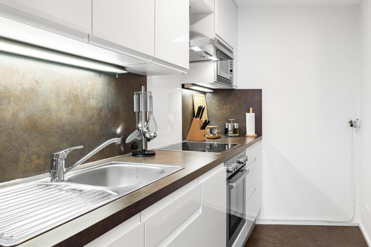 Prime - City Apartment Fuer 6 - Neu & Modern München Buitenkant foto